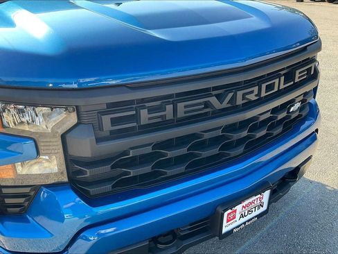 Used 2023 Chevrolet Silverado 1500 Custom AWD/4WD image 44