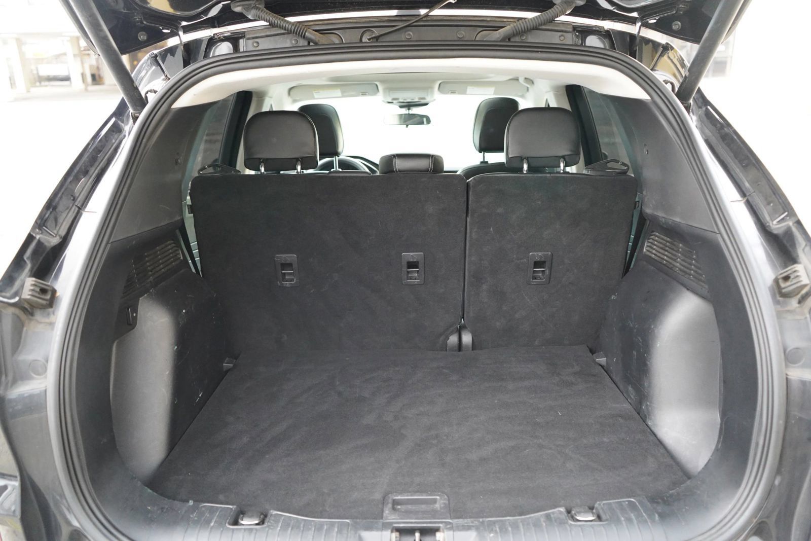 Used 2022 Ford Escape SEL FWD image 24