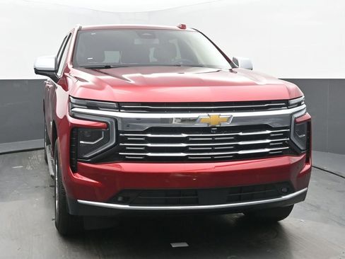 Used 2025 Chevrolet Tahoe Premier image 8