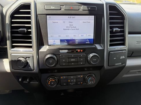 Used 2020 Ford F250 XLT image 10