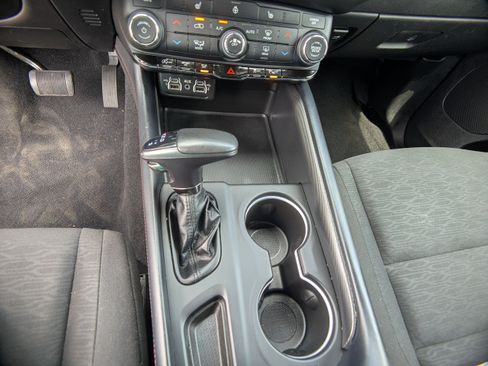 Used 2023 Dodge Durango GT AWD/4WD image 24
