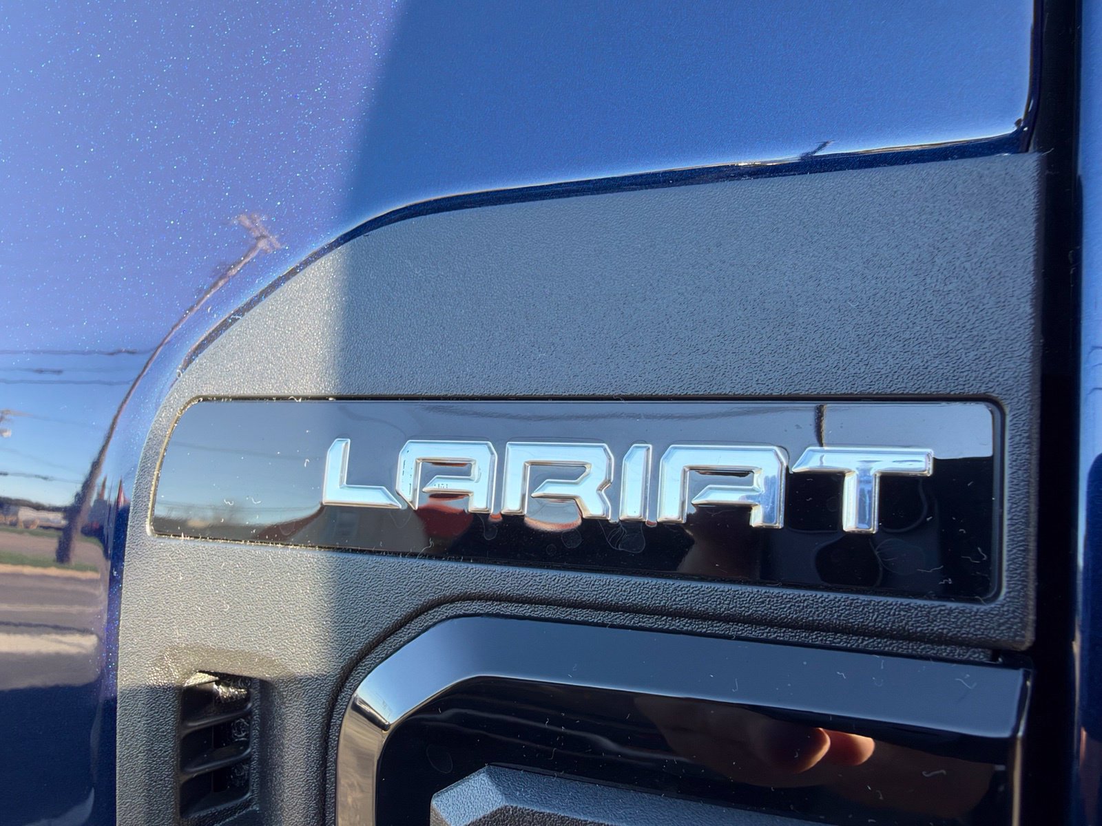 New 2027 Ford F350 Lariat w/ Black Appearance Package AWD/4WD image 24