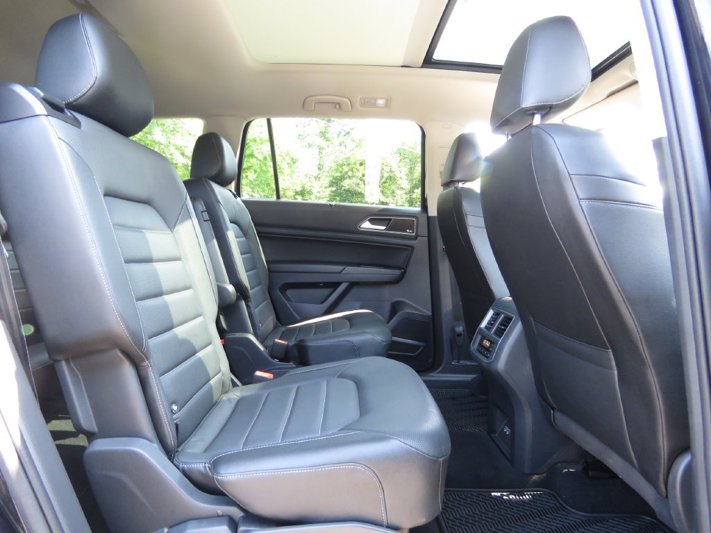 Used 2019 Volkswagen Atlas SEL Premium AWD/4WD image 16