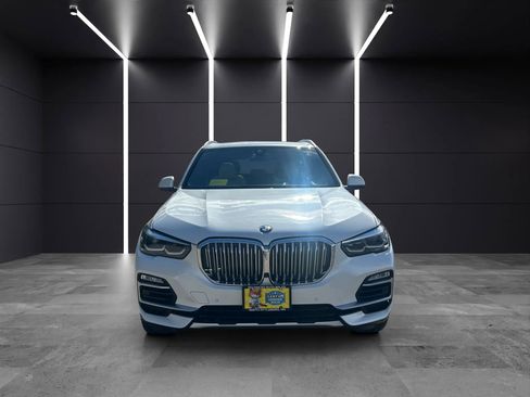 Used 2020 BMW X5 xDrive40i w/ Premium Package image 2