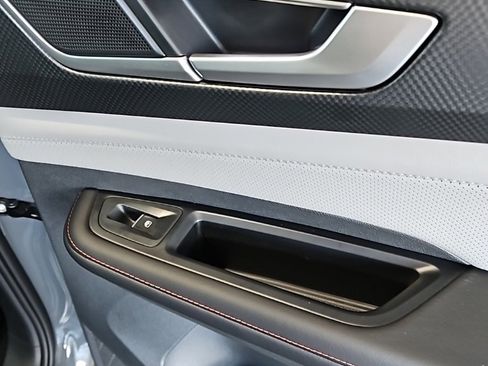 New 2026 Volkswagen Atlas Peak Edition image 16