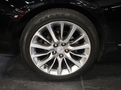 Used 2018 Cadillac CT6 Luxury image 11