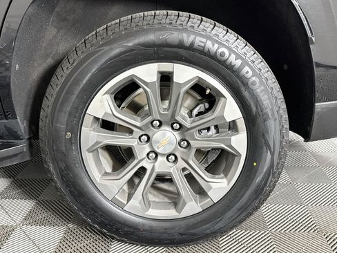 Used 2025 Chevrolet Tahoe LS RWD image 64