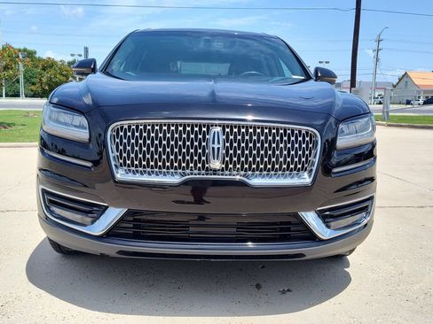 Used 2019 Lincoln Nautilus Reserve FWD image 17