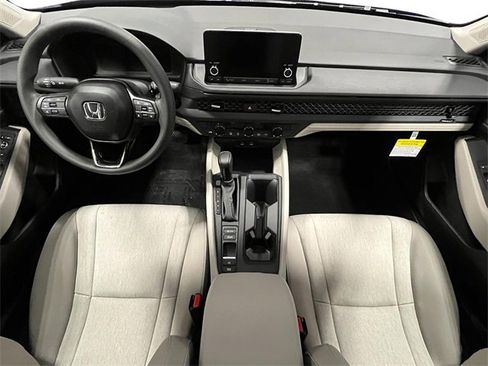 New 2025 Honda Accord SE image 15