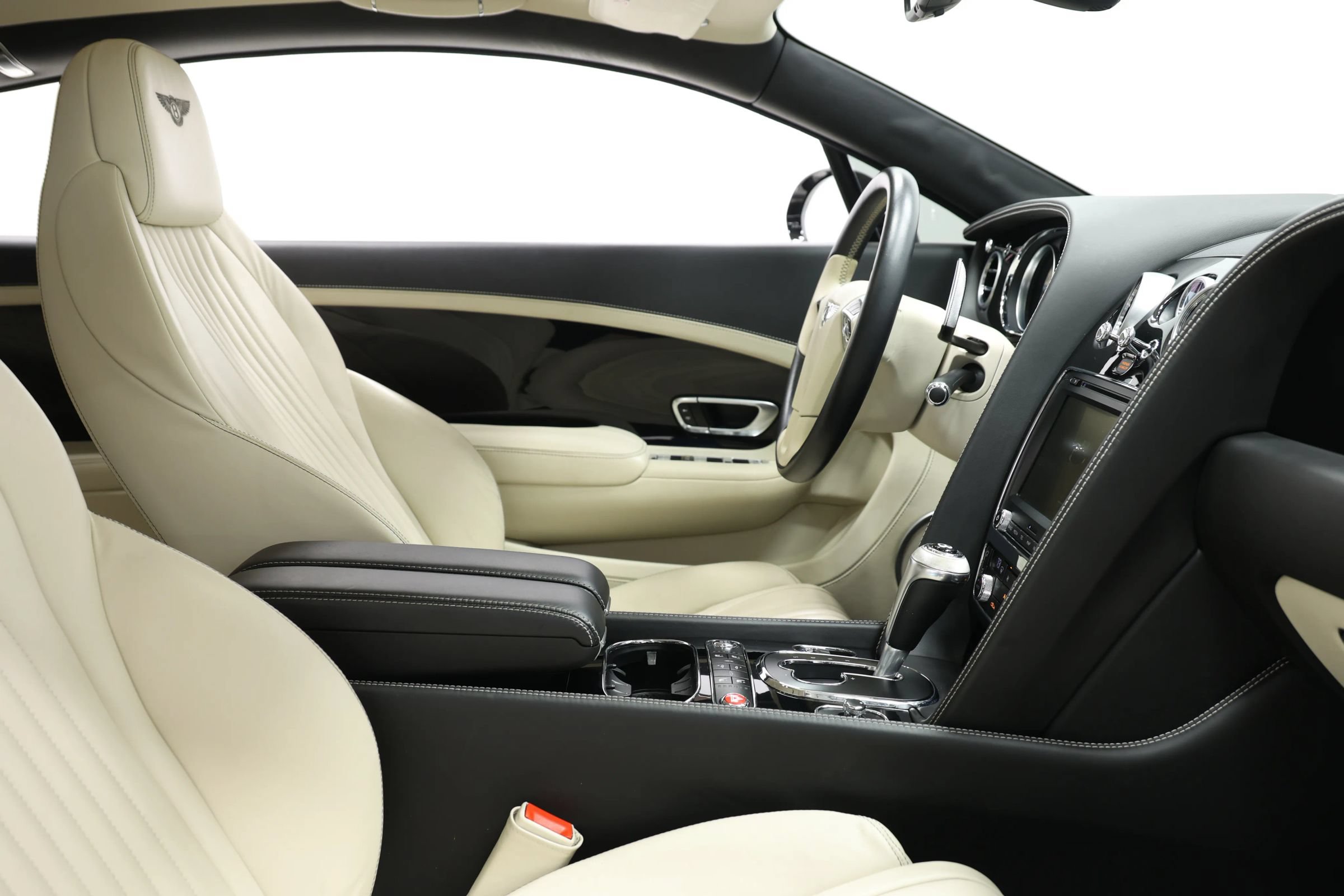 Used 2017 Bentley Continental GT AWD/4WD image 86