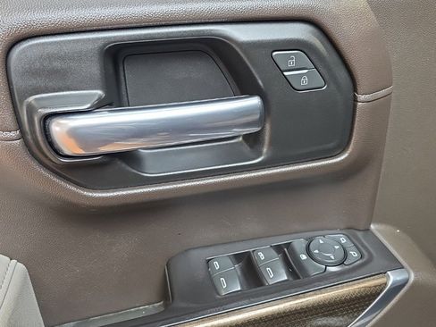 Used 2019 Chevrolet Silverado 1500 LT w/ All-Star Edition image 24