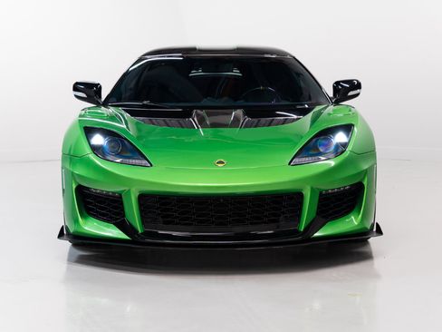 Used 2021 Lotus Evora image 10