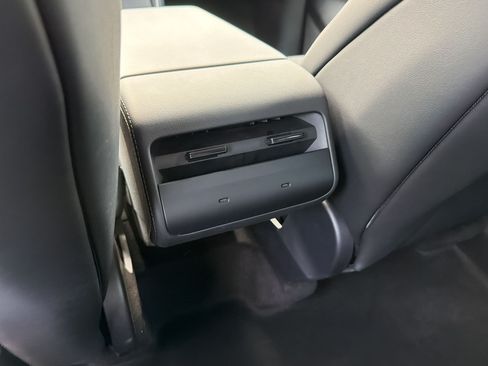 Used 2026 Tesla Model Y 2WD image 25