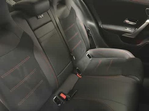 Used 2023 Mercedes-Benz CLA 250 4MATIC image 33