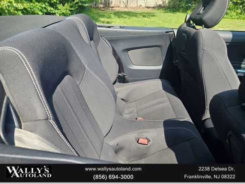 Used 2019 Ford Mustang Convertible image 19