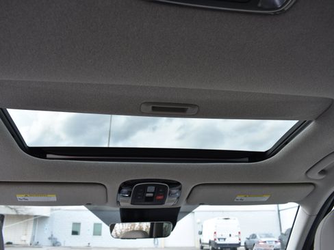 Used 2023 Hyundai Palisade Limited image 33