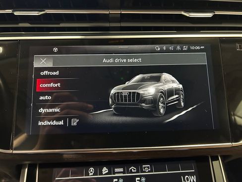 Used 2022 Audi Q8 Premium Plus AWD/4WD image 24