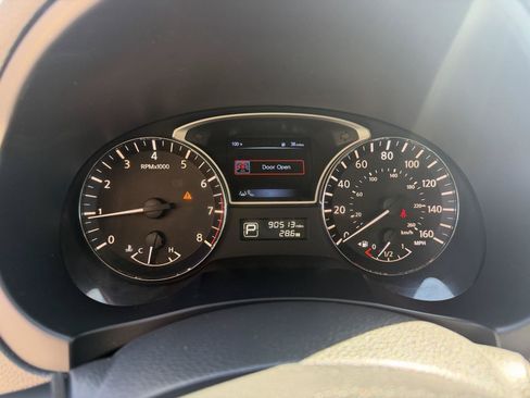 Used 2015 Nissan Altima 2.5 SL w/ Technology Package FWD image 14