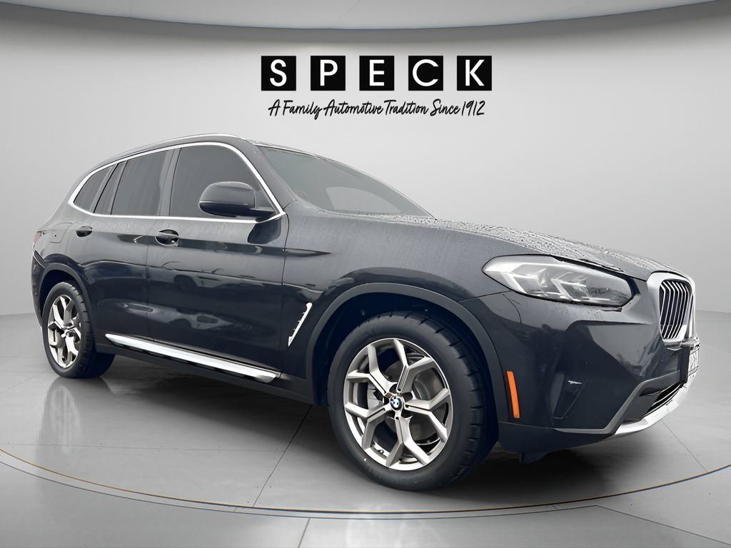 Used 2022 BMW X3 xDrive30i w/ Convenience Package AWD/4WD image 7
