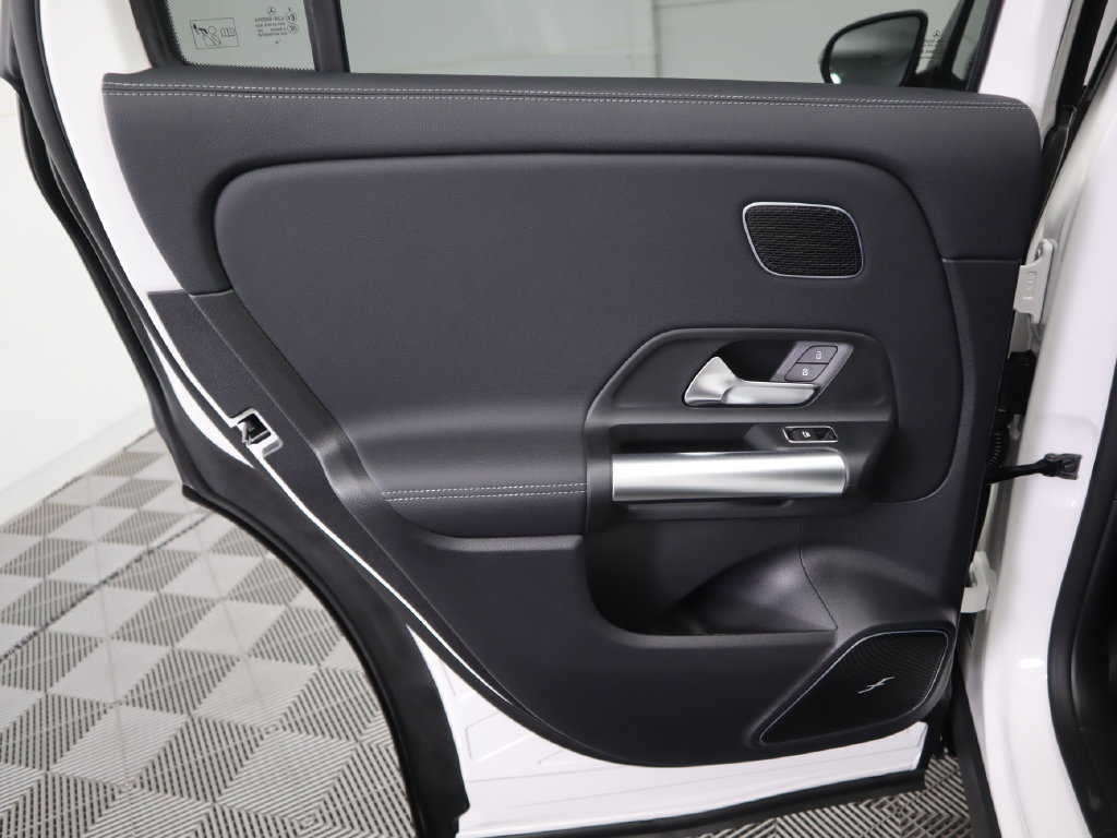 Used 2026 Mercedes-Benz GLA 250 4MATIC image 26