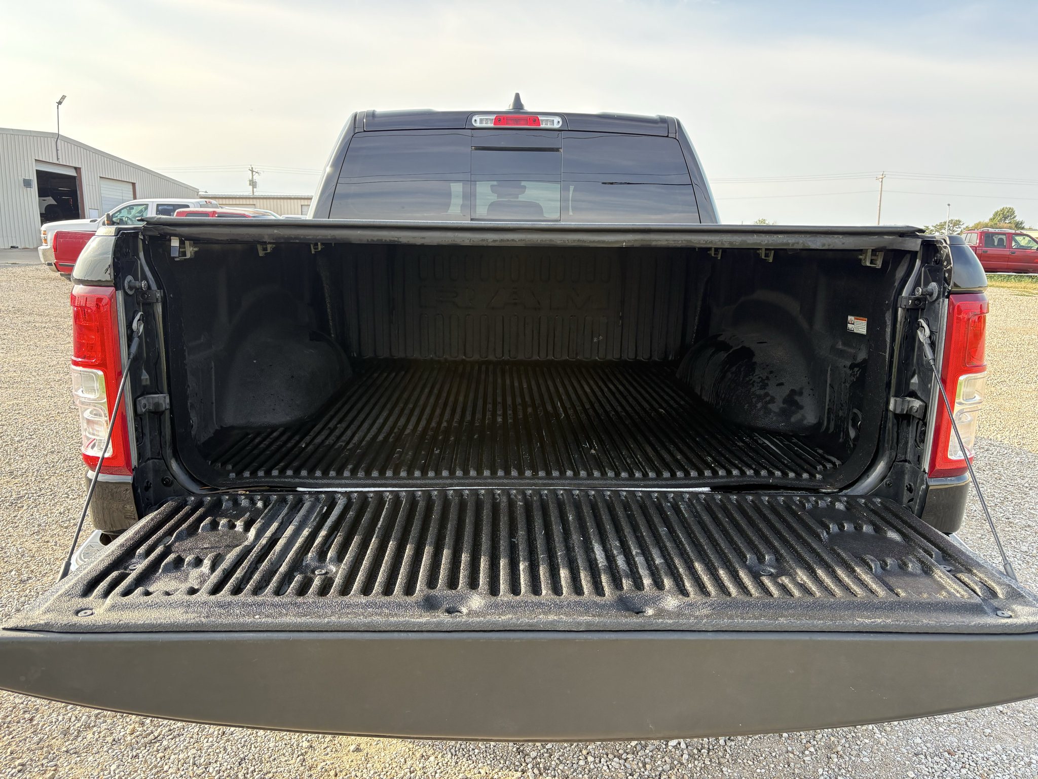 Used 2022 RAM 1500 Big Horn AWD/4WD image 23