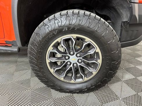 Used 2019 Chevrolet Colorado ZR2 AWD/4WD image 9