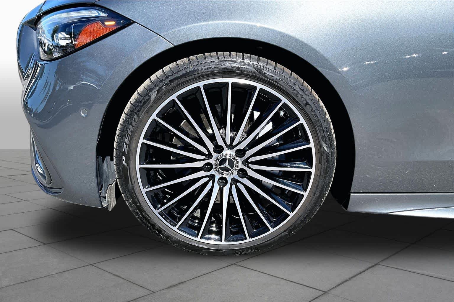 Used 2024 Mercedes-Benz C 300 Sedan image 19