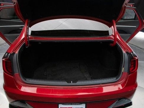 Used 2021 Hyundai Sonata SEL Plus w/ Tech Package image 19