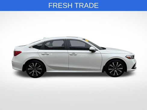 Used 2024 Honda Civic EX image 6