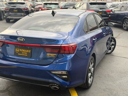 Used 2019 Kia Forte LXS FWD image 25