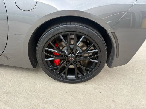 Used 2015 Chevrolet Corvette Stingray Coupe w/ 2LT Preferred Equipment Group RWD image 33