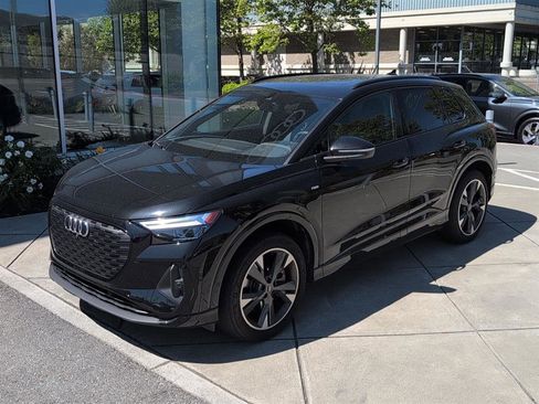 Used 2024 Audi Q4 e-tron Premium Plus w/ Premium Plus image 1