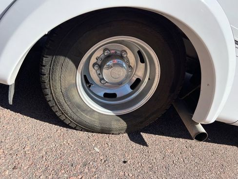 Used 2019 Mercedes-Benz Sprinter 170 image 4