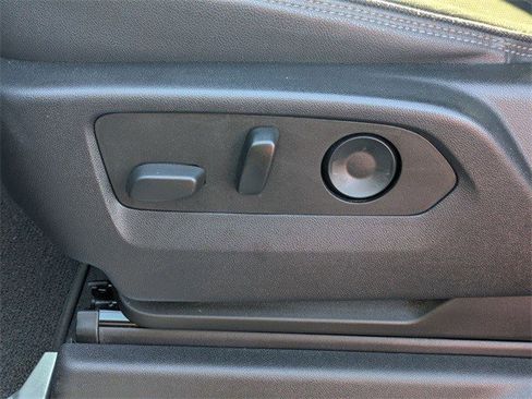 Certified 2022 Chevrolet Silverado 1500 High Country image 14