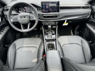 Used 2025 Jeep Compass Limited w/ Sun & Sound Group AWD/4WD video 2