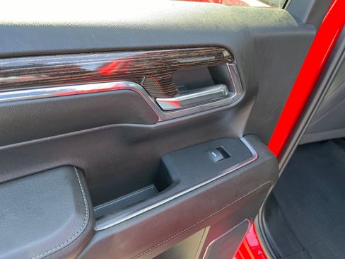 Used 2024 GMC Sierra 1500 Elevation image 20