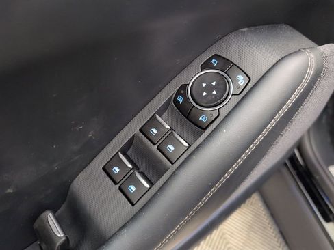 Used 2023 Ford Mustang Mach-E Premium image 36