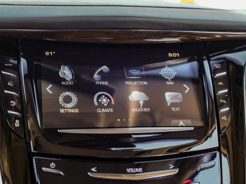 Used 2018 Cadillac Escalade Luxury image 30