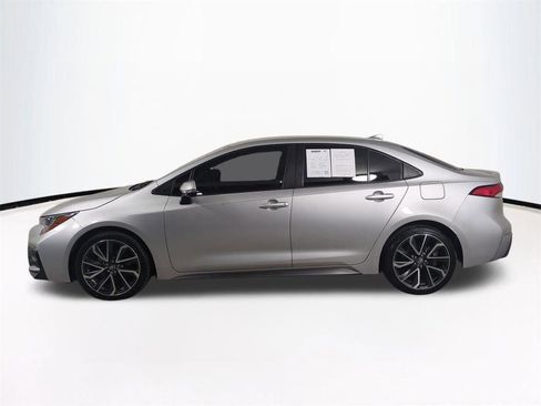 Used 2021 Toyota Corolla SE image 8