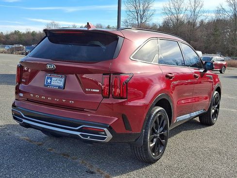 Used 2021 Kia Sorento SX image 11