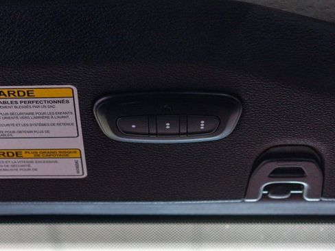 Certified 2022 Jeep Wrangler Unlimited Sahara w/ Cold Weather Group image 19