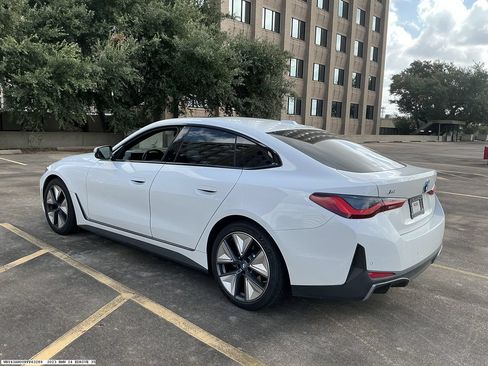 Used 2023 BMW i4 eDrive35 w/ Premium Package RWD image 4