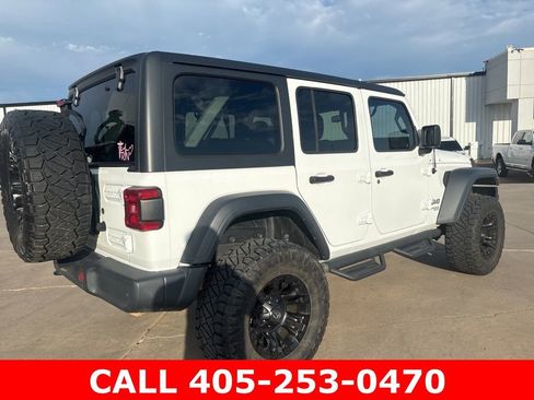 Used 2018 Jeep Wrangler Unlimited Sport S AWD/4WD image 5