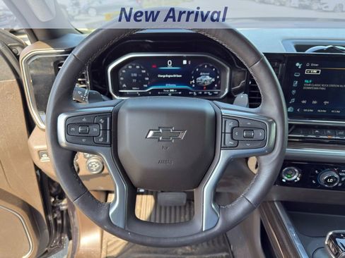 Used 2023 Chevrolet Silverado 1500 RST image 9