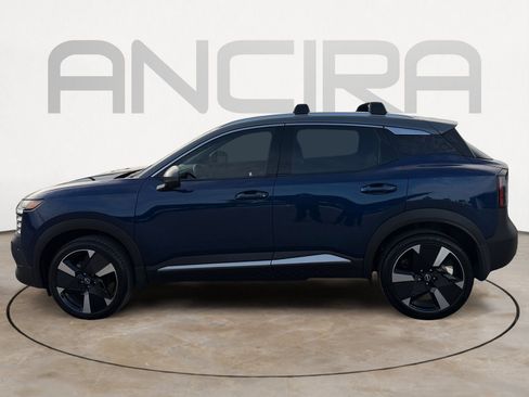 Used 2025 Nissan Kicks SR image 7