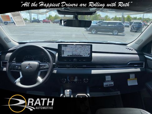 New 2026 Mitsubishi Outlander Trail Edition image 21