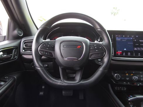 Used 2025 Dodge Durango R/T w/ Blacktop Package image 24