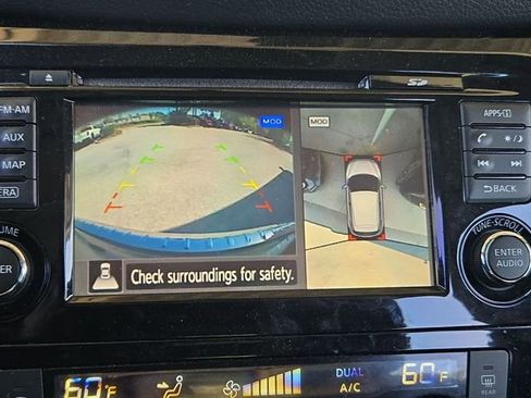 Used 2018 Nissan Rogue Sport SV w/ SV Technology Package image 10