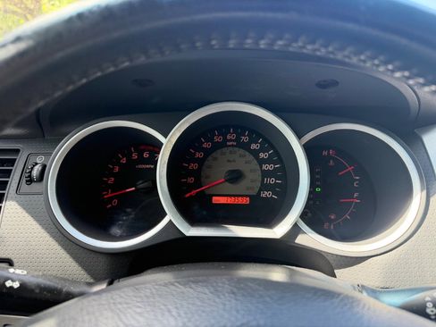 Used 2010 Toyota Tacoma PreRunner image 16