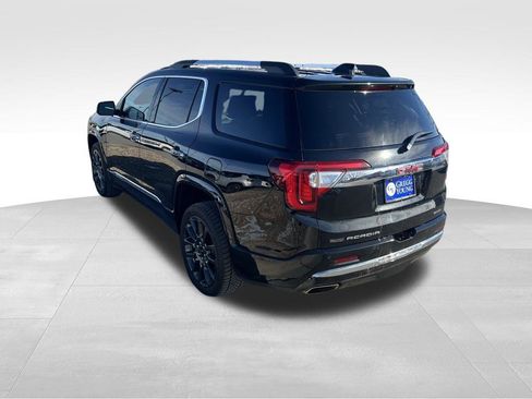 Used 2023 GMC Acadia Denali w/ Black Diamond Edition image 3